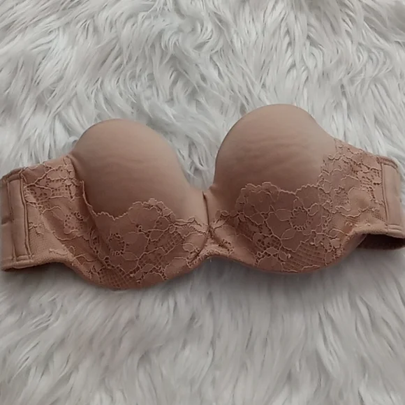 Victoria secret womans strapless bra - Picture 8 of 8